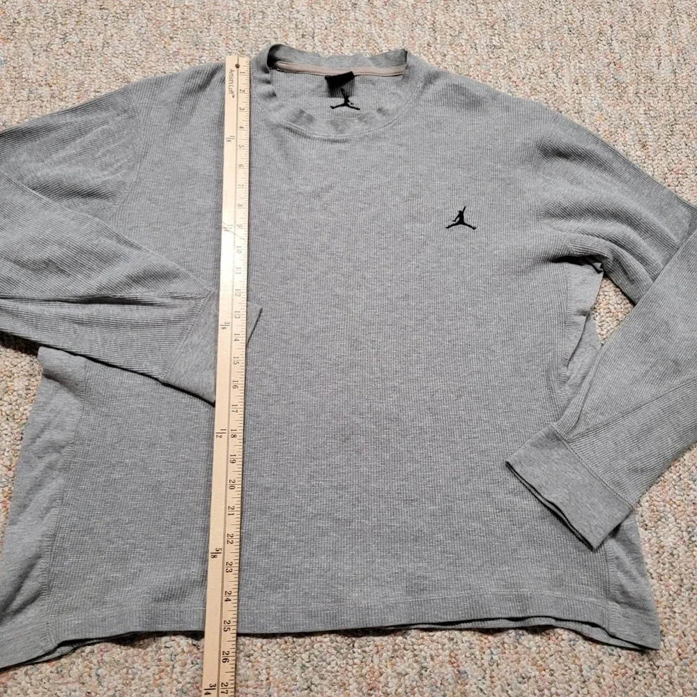 Air Jordan Thermal Shirt Mens XXL Gray Jumpman Waffle Knit Long Sleeve Tee